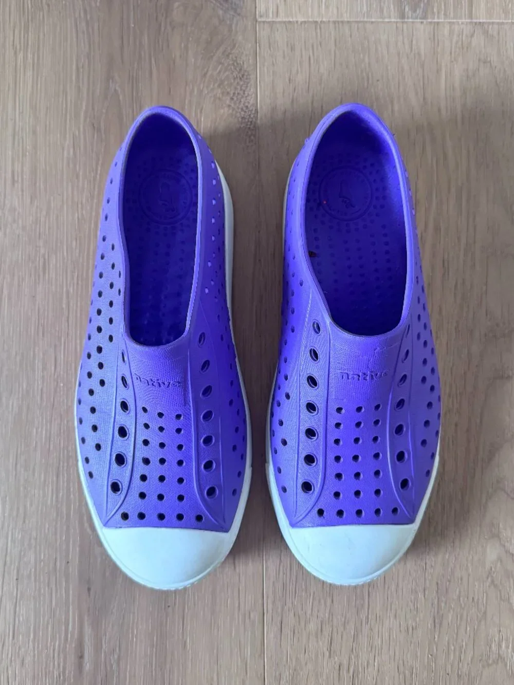KIDS NATIVES JEFFERSON SLIP ON PURPLE SIZE 4 YOUTH